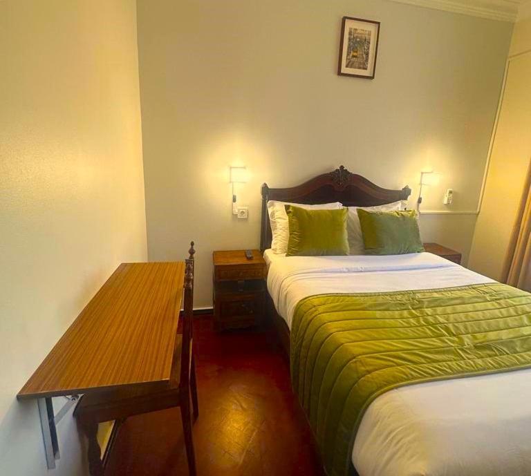 Lisabonna Guest House อามาโดรา ภายนอก รูปภาพ