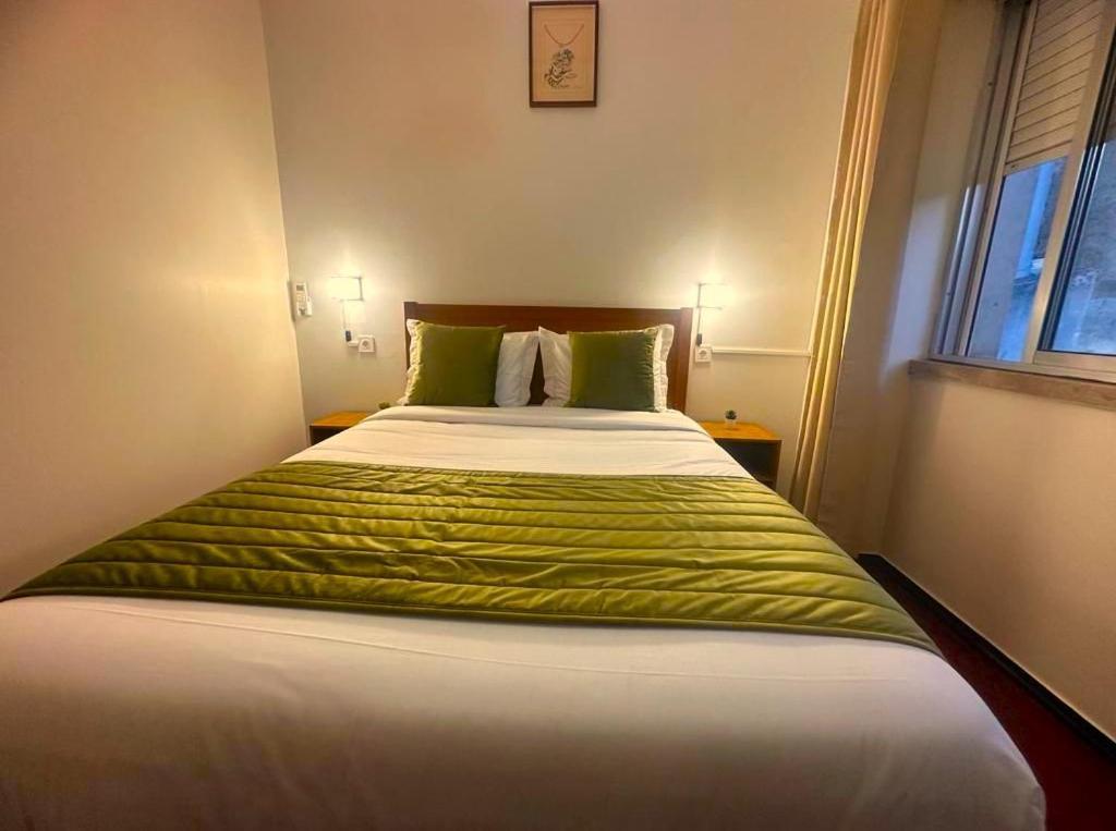Lisabonna Guest House อามาโดรา ภายนอก รูปภาพ