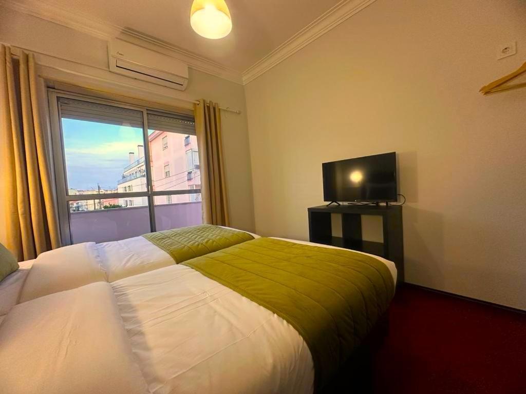 Lisabonna Guest House อามาโดรา ภายนอก รูปภาพ